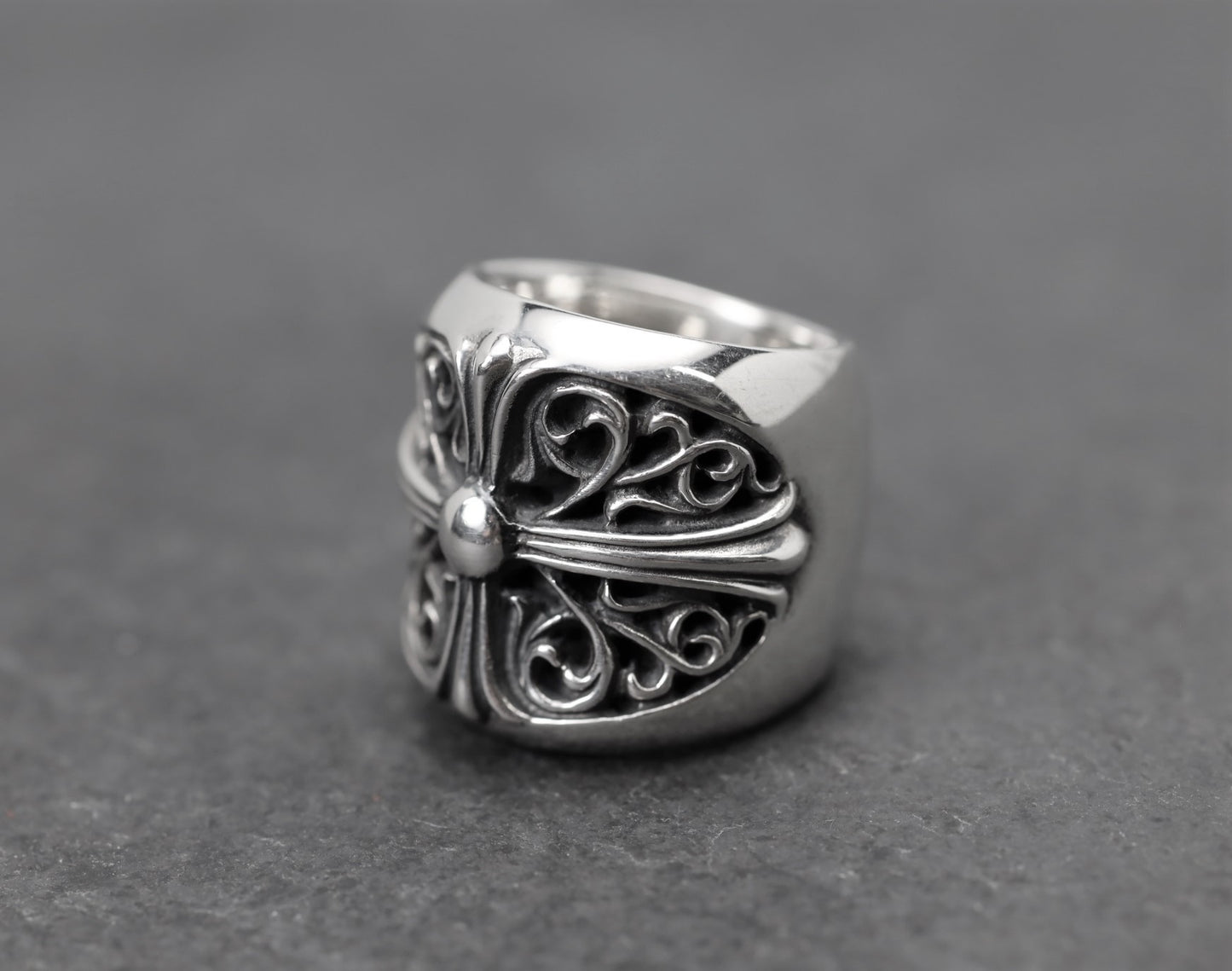 Oval Cross Ring
