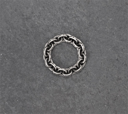 Paper Chain Ring