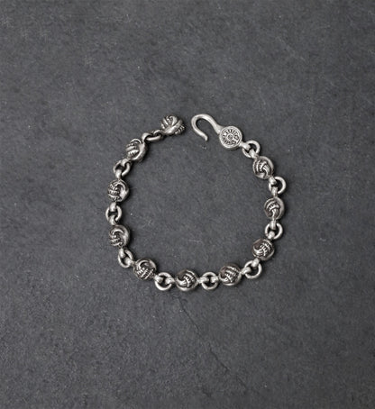 Bear Claw Hook Bracelet