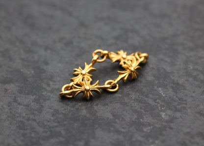 22k Tiny E Ring